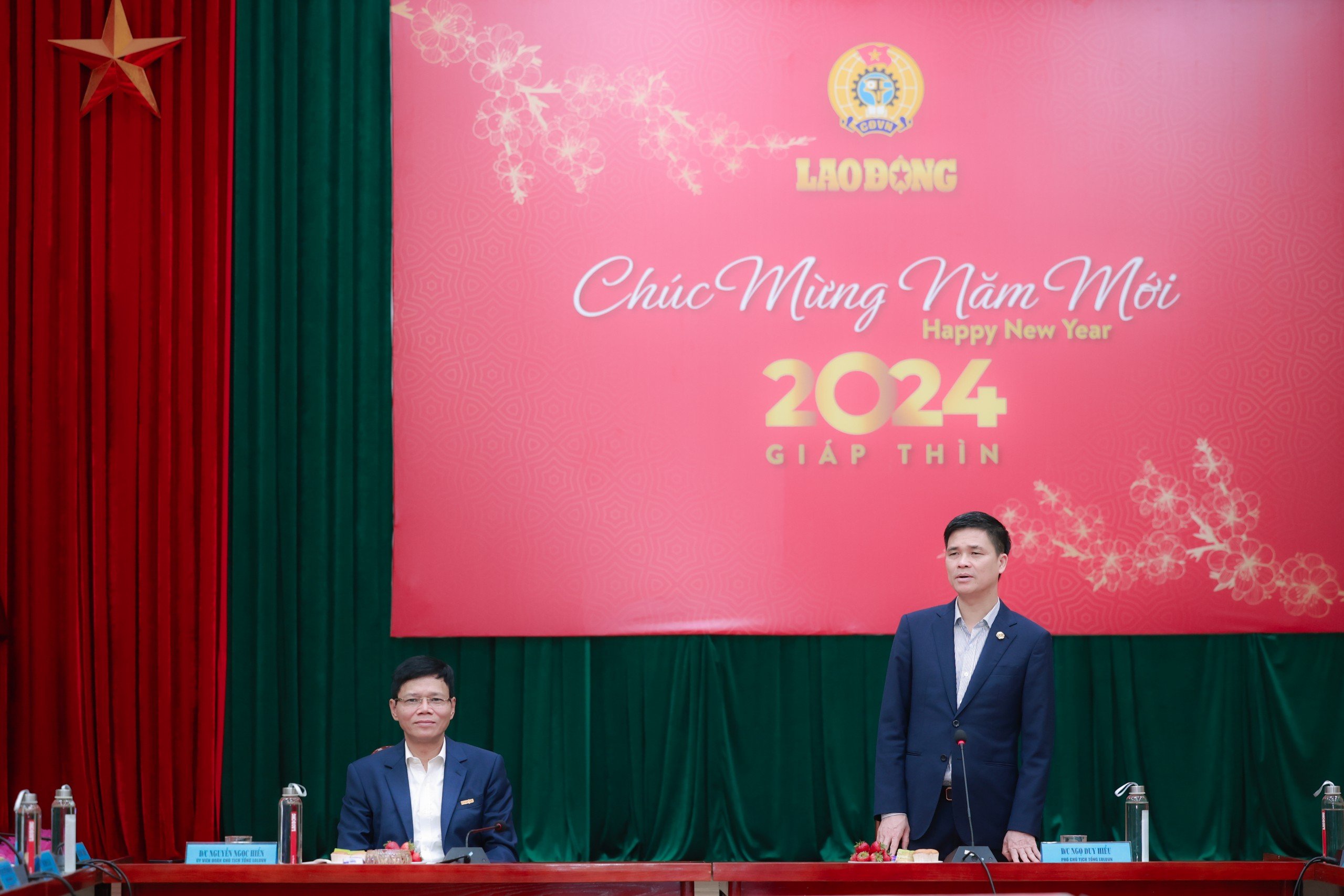 Phó Chủ tịch Tổng Liên đoàn Lao động Việt Nam Ngọ Duy Hiểu phát biểu tại buổi gặp mặt đầu năm. Ảnh: Hải Nguyễn