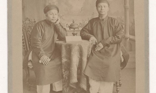 Chân dung hai anh em Phan Liêm - Phan Tôn ở Toulon (1873 - 1874). Ảnh: Thư viện Quốc gia Pháp