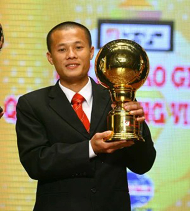 Phạm Thành Lương giữ kỷ lục với 4 lần nhận danh hiệu Quả bóng Vàng Việt Nam (2009, 2011, 2014 và 2016).  Ảnh: SGGP