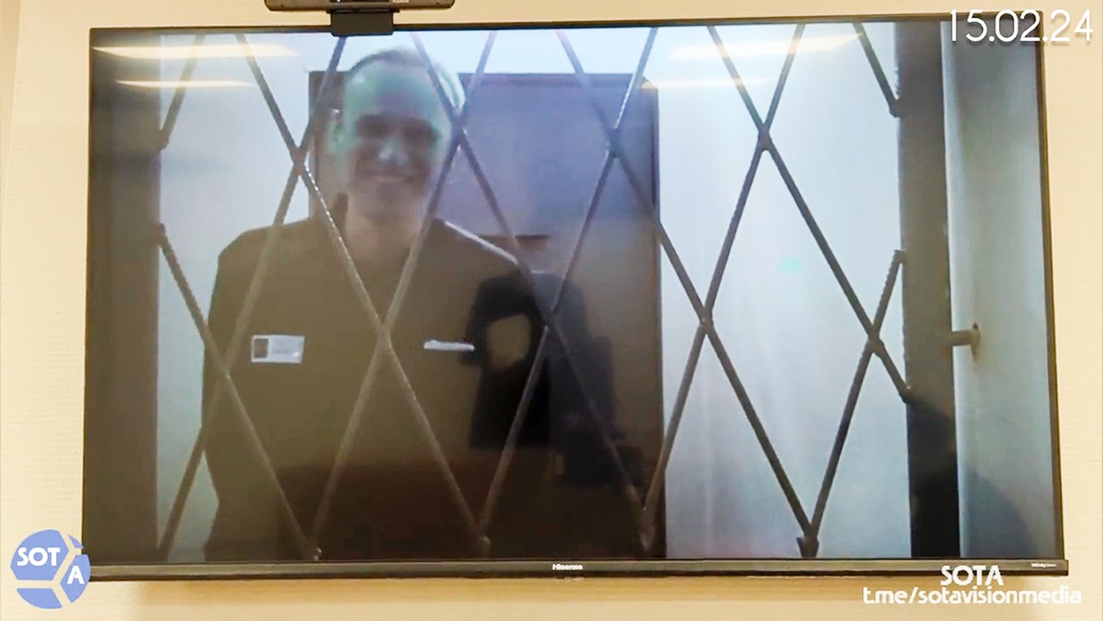 Alexei Navalny xuất hiện qua một liên kết video từ trại giam ở Yamalo-Nenetsk, ngày 15.2.2024. Ảnh: Cơ quan Nhà tù Liên bang Nga