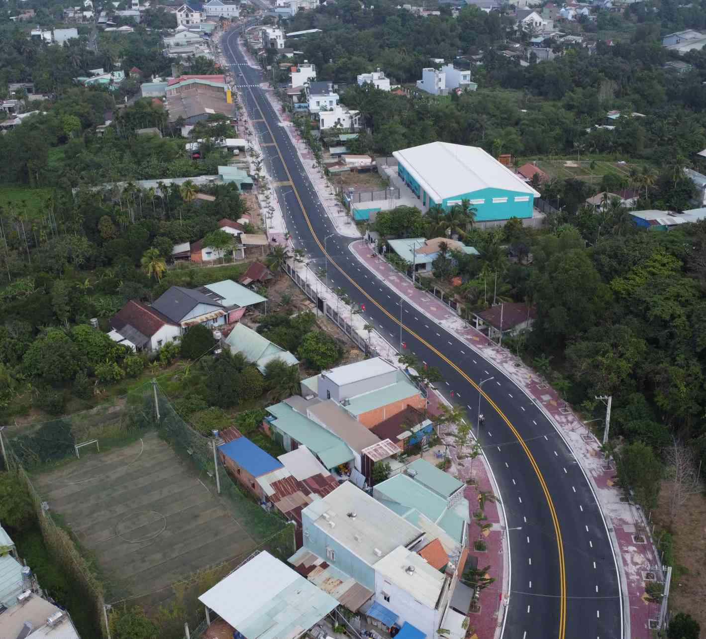 Đây là đường Lê Chí Dân sau hơn 2 năm thực hiện dự án nâng cấp mở rộng.