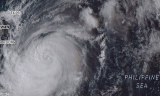 Ảnh vệ tinh bão Koinu ngày 3.10.2023. Ảnh: AccuWeather