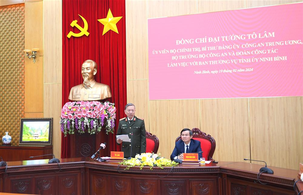 Bộ trưởng Tô Lâm phát biểu tại buổi làm việc. Ảnh: Cổng TTĐT Bộ Công an