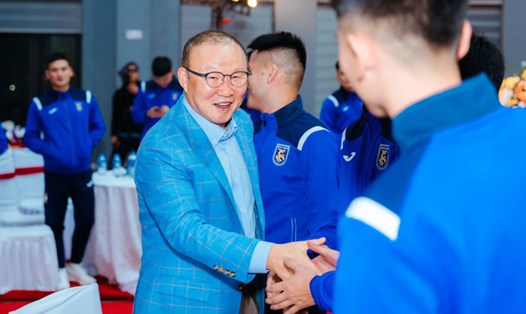 Huấn luyện viên Park Hang-seo đã sẵn sàng trở lại dẫn dắt 1 đội tuyển nào đó, song song với công việc tại đội Bắc Ninh. Ảnh: DJM