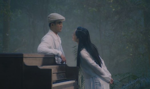 Cảnh trong phim “Đào, phở và piano”. Ảnh: ĐPCC