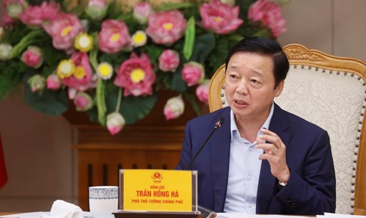 Phó Thủ tướng Chính phủ Trần Hồng Hà phát biểu tại cuộc họp. Ảnh: VGP