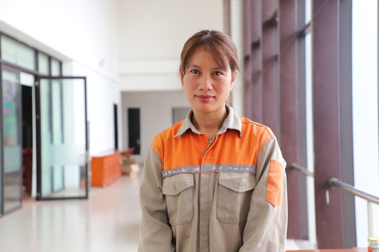 Chị Đỗ Thị Lương là người có 2 năm liền tham gia Chương trình Tết Sum vầy do Liên đoàn Lao động quận Hà Đông tổ chức. Ảnh: Mạnh Quân
