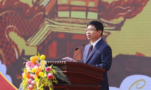 Ông Trương Quốc Huy - Chủ tịch UBND tỉnh Hà Nam phát biểu tại lễ khai hội Xuân chùa Tam Chúc. Ảnh: Hải Nguyễn