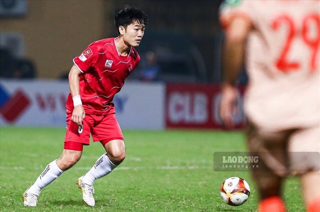 Chuyển nhượng giữa mùa V.League: Xuân Trường đi hay ở lại Hải Phòng?