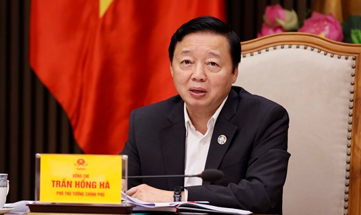 Phó Thủ tướng Chính phủ Trần Hồng Hà phát biểu chỉ đạo tại cuộc họp. Ảnh: Minh Khôi
