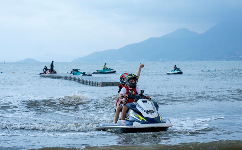 Hoạt động bên lề trước ngày khai mạc giải trên biển Quy Nhơn. Ảnh: Ban tổ chức cung cấp