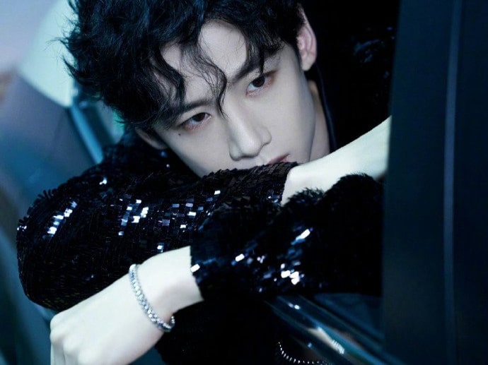 Diễn viên Bạch Kính Đình. Ảnh: Weibo.
