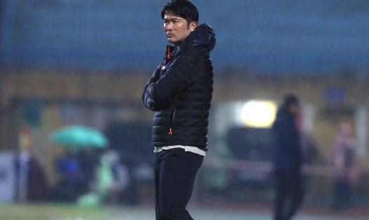 Huấn luyện viên Daiki Iwamasa của Hà Nội FC. Ảnh: Minh Dân