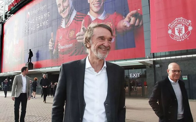 Sir Jim Ratcliffe đang ấp ủ một dự án lớn cho Old Trafford. Ảnh: AFP