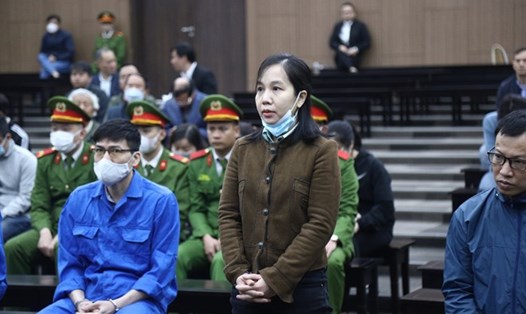 Siêu lừa đảo chiếm đoạt tài sản Nguyễn Thị Hà Thành tại phiên toà sơ thẩm. Ảnh: Việt Dũng