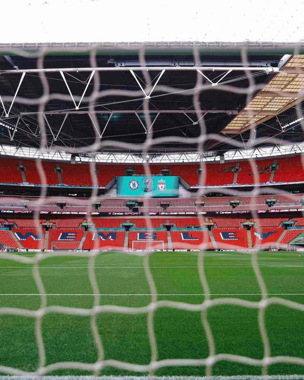 Sân Wembley sẵn sàng cho trận chung kết. Ảnh: CFC