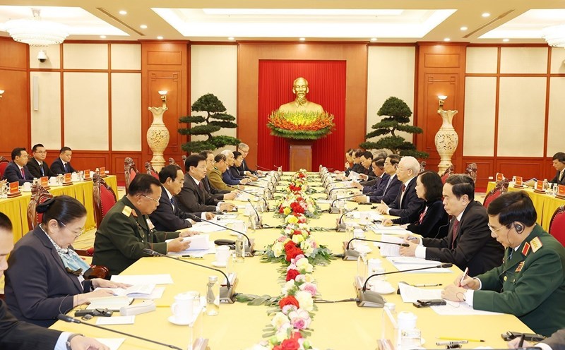 Quang cảnh cuộc gặp cấp cao giữa Đảng Cộng sản Việt Nam và Đảng Nhân dân Cách mạng Lào do Tổng Bí thư Nguyễn Phú Trọng và Tổng Bí thư, Chủ tịch nước Lào Thongloun Sisoulith đồng chủ trì. Ảnh: TTXVN