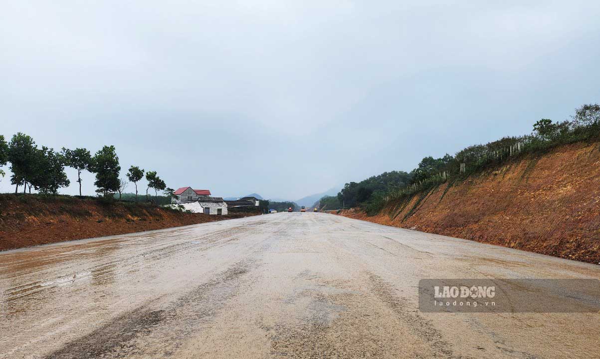 Đoạn tuyến đi qua địa phận xã Thành Công (TP Phổ Yên) hiện đã được trải cấp phối đá dăm.