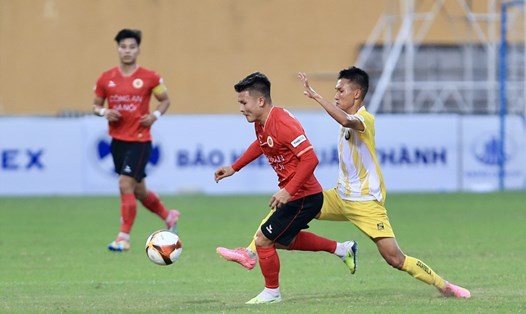 Đông Á Thanh Hóa thắng Công an Hà Nội 3-1 ở trận tranh Siêu cúp trước mùa giả 2023-2024. Ảnh: Xuân Trang