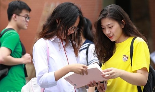 Tổng hợp đề thi thử tốt nghiệp THPT 2024 môn Tiếng Anh. Ảnh: Hải Nguyễn