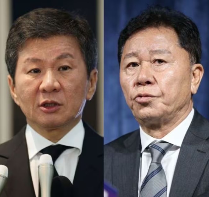Chủ tịch KFA, ông Chung Mong-gyu (trái) và Chủ tịch 