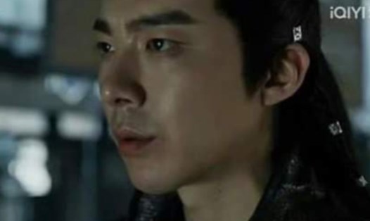 Nam diễn viên Lưu Vũ Ninh bị chê "kém sắc" trong bộ phim mới. Ảnh: VieON.