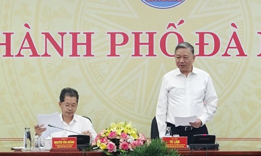 Đại tướng Tô Lâm dẫn đầu đoàn công tác làm việc với lãnh đạo TP Đà Nẵng. Ảnh: Thùy Trang 