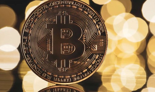 Giá Bitcoin lên đến 64.000 USD hôm 28.2. Ảnh: Viện Brookings