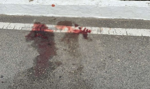 Hiện trường phát hiện người đàn ông tử vong trên người có nhiều vết đâm ở Nha Trang. Ảnh: Nguyễn Anh