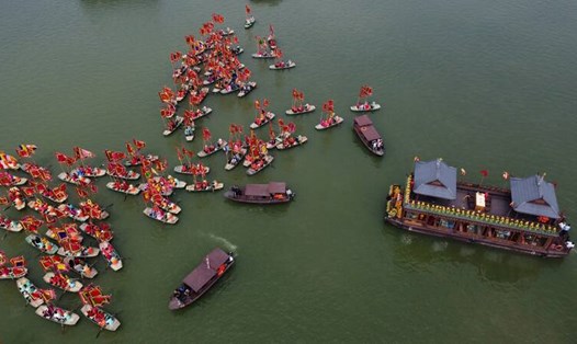 Lễ hội chùa Tam Chúc (Hà Nam). Ảnh: Hải Nguyễn