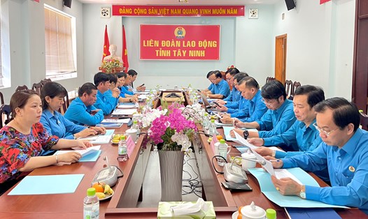 Toàn cảnh buổi trao đổi kinh nghiệm giữa LĐLĐ tỉnh Bắc Giang và LĐLĐ tỉnh Tây Ninh. Ảnh: Nguyễn Yến 