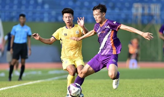 U19 Hà Nội (áo vàng) giành vé vào bán kết giải U19 Quốc gia 2024. Ảnh: VFF