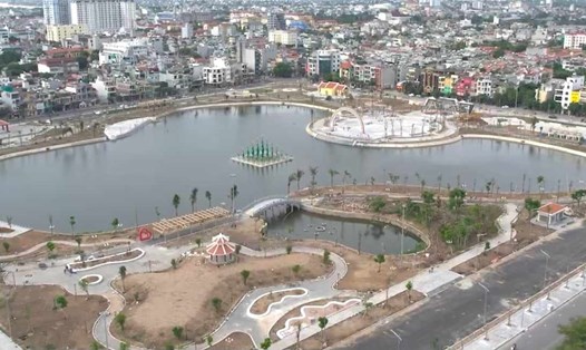 Toàn cảnh công viên Kỳ Bá, thành phố Thái Bình thời điểm chuẩn bị hoàn thành xây dựng. Ảnh: Nam Hồng