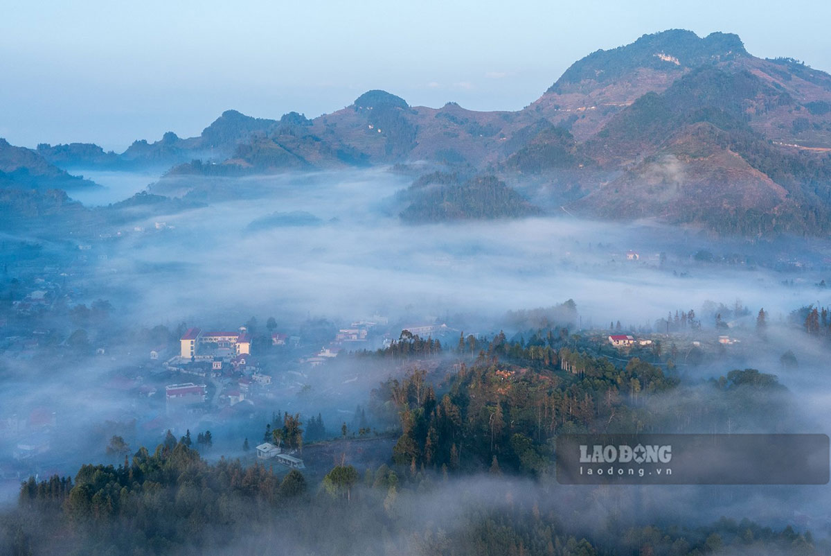 Thị trấn Bắc Hà, huyện Bắc Hà cách thành phố Lào Cai khoảng 60km về phía Đông Nam với khí hậu quanh năm ôn hòa. Ảnh: An Vi