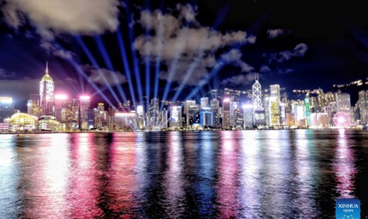 Khung cảnh đêm lãng mạn tại Hong Kong, Trung Quốc. Ảnh: Xinhua
