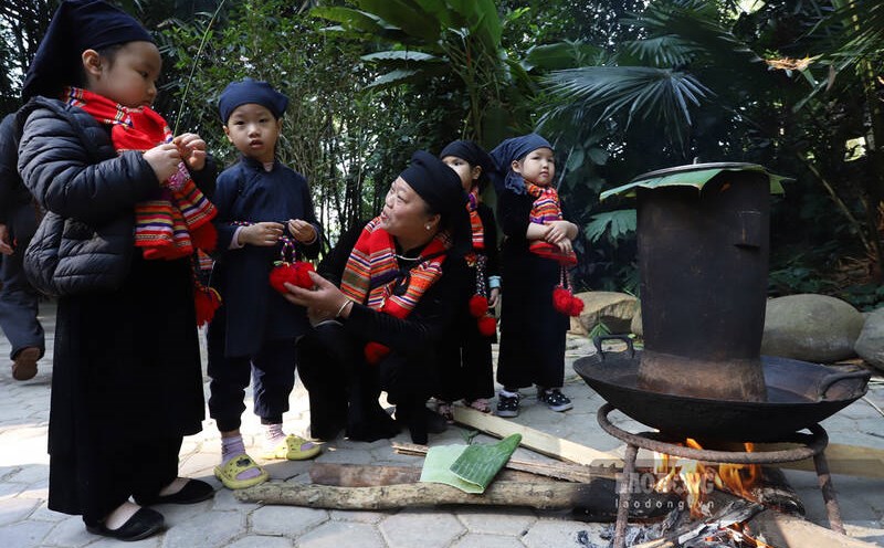 Tết tại làng du lịch tốt nhất thế giới ở Thái Nguyên. Ảnh: Lam Thanh