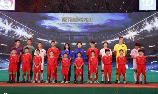 Bóng đá nam và nữ Việt Nam thực sự cần thay đổi mạnh mẽ. Ảnh: VFF