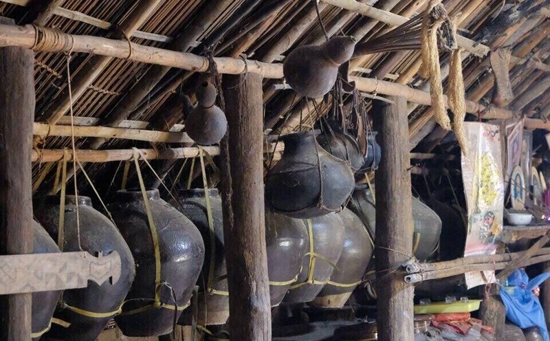 Ngôi nhà dài duy nhất của nền văn hóa Châu Mạ ở Lâm Đồng. Ảnh: Thắm Hồng