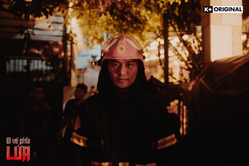 Phim "Đi về phía lửa" khởi chiếu mùng 3 Tết Nguyên đán. Ảnh: NSX