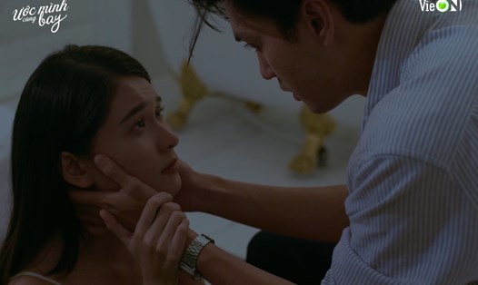 Thùy Dung đóng cặp với Quang Đại trong phim "Ước mình cùng bay". Ảnh: NSX.