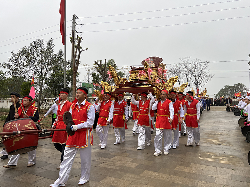 Lễ hội diễn ra nhiều hoạt động vui tươi, náo nhiệt. Ảnh: Sở VH&TT Hà Nội