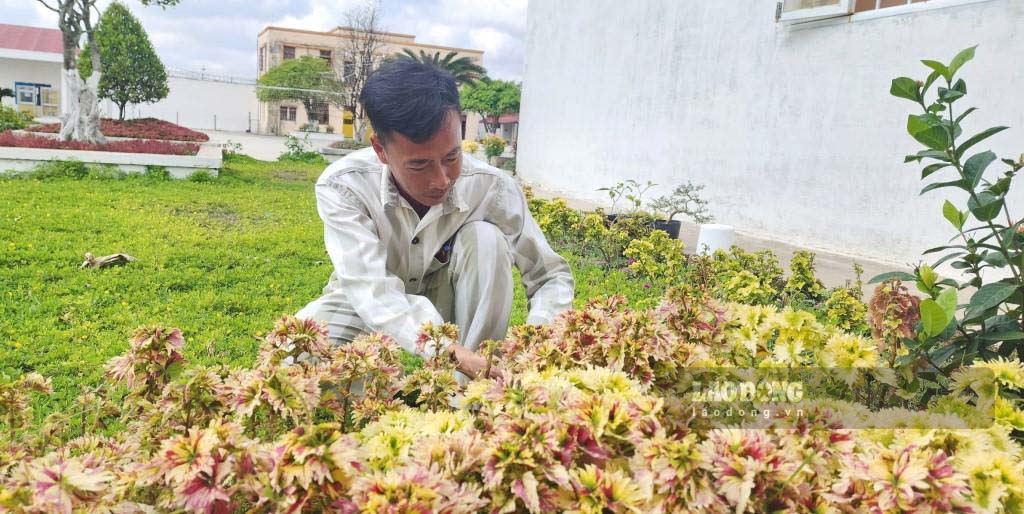 Các phạm nhân cố gắng cải tạo tốt để giảm nhẹ án, sớm quay về với gia đình. Ảnh: Văn Vũ