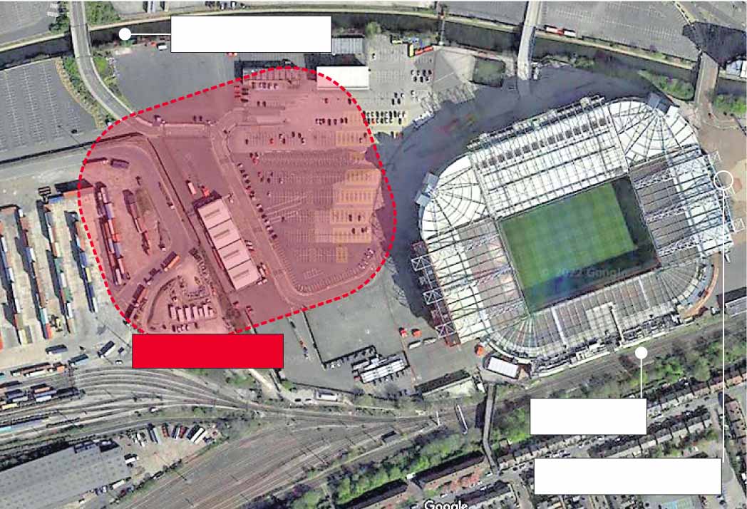 Old Trafford mới sẽ nằm ngay cạnh sân cũ. Ảnh: Telegraph