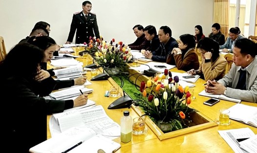 Công bố quyết định thanh tra việc chấp hành các quy định của pháp luật về phòng, chống tham nhũng tại UBND huyện Hữu Lũng. Ảnh: Thanh tra tỉnh Lạng Sơn