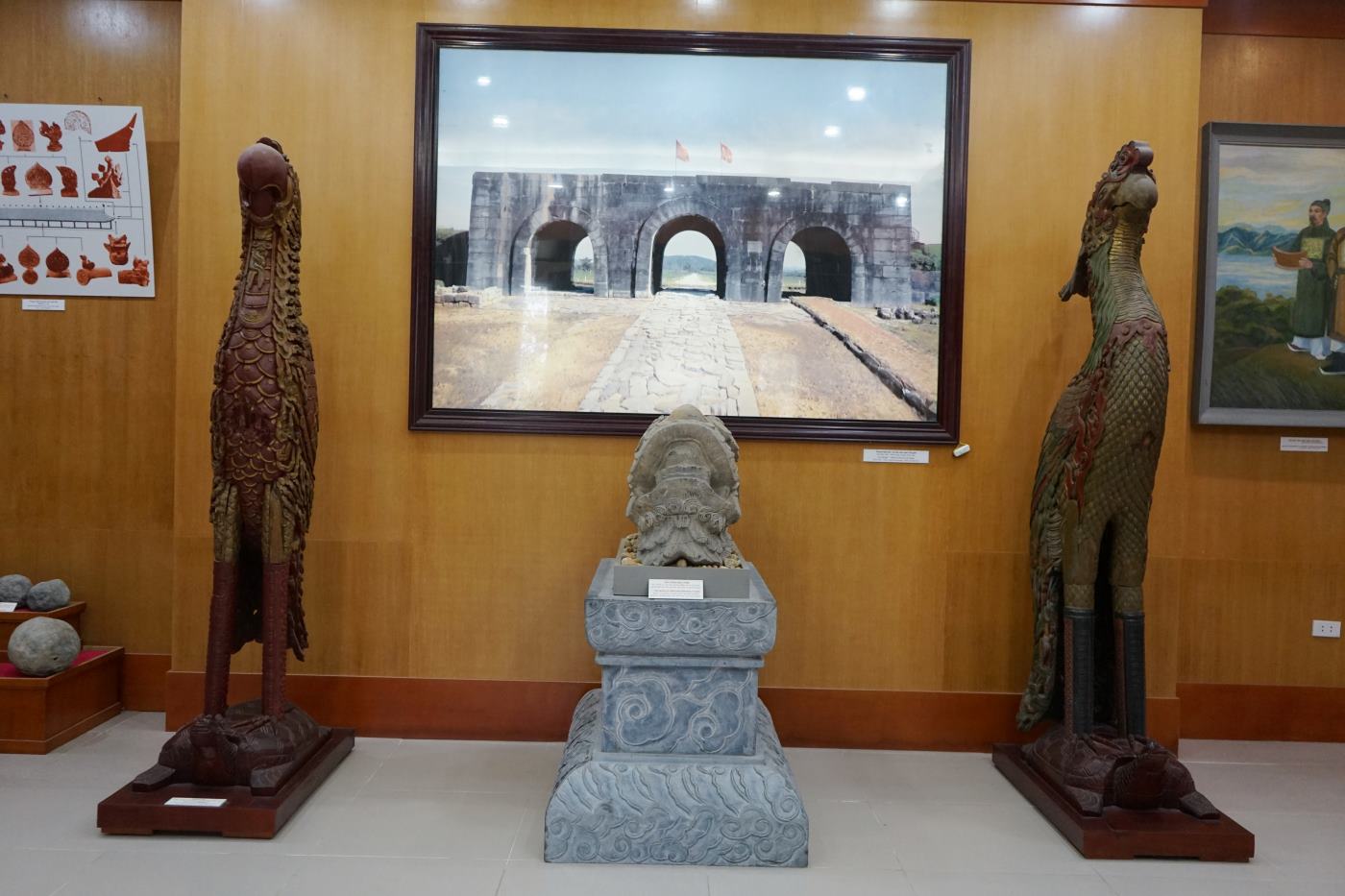 Ngoài các cổ vật chuông đồng trên, hiện nay Bảo tàng Thanh Hóa đang còn lưu giữ hàng chục nghìn hiện vật có giá trị lớn về văn hóa qua các thời kỳ. Ảnh: Quách Du