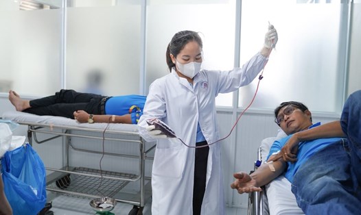Những đơn vị máu được công chức, viên chức Bình Thuận hiến, góp vào ngân hàng máu tại địa phương. Ảnh: Duy Tuấn