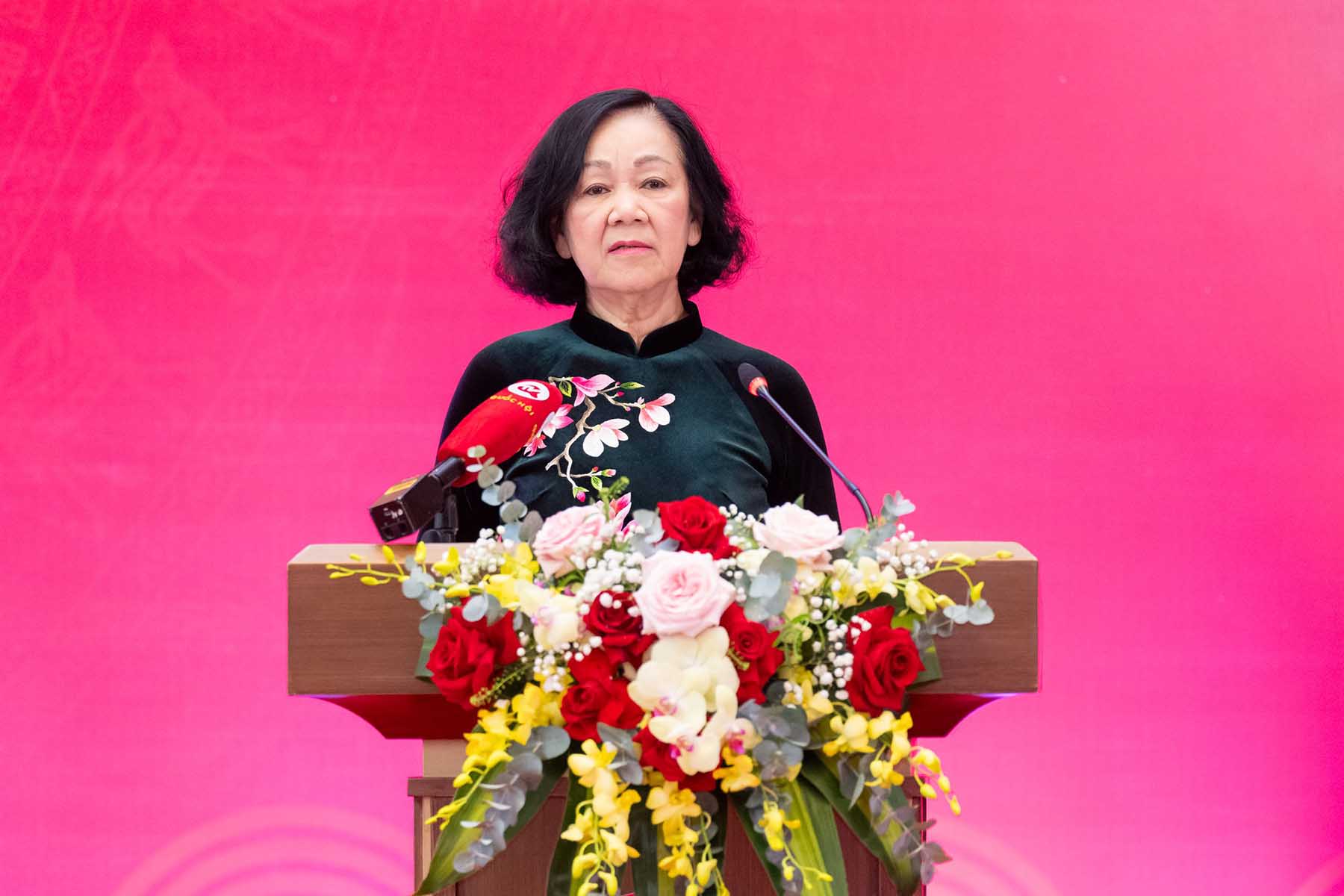 Ủy viên Bộ Chính trị, Thường trực Ban Bí thư, Trưởng ban Tổ chức Trung ương Trương Thị Mai phát biểu tại buổi lễ. Ảnh: Thành Chung 