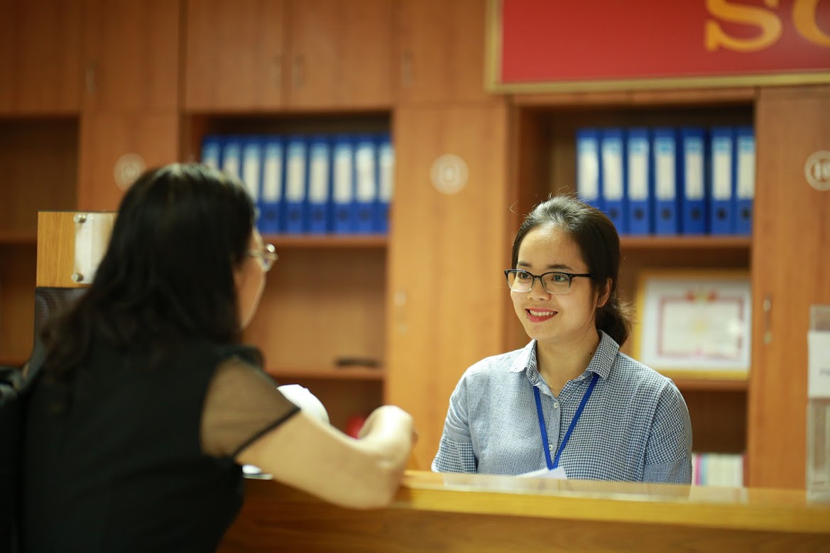 Nghị định mới của Chính phủ quy định về sức khỏe, độ tuổi, kinh nghiệm công tác đối với công chức lãnh đạo, quản lý. Ảnh minh họa: Hải Nguyễn