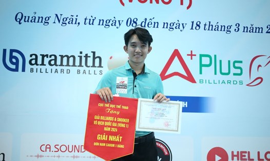 Chiêm Hồng Thái là tay cơ tài năng của billiards Việt Nam khi đứng hạng 18 thế giới nội dung carom 3 băng. Ảnh: Phong Lê