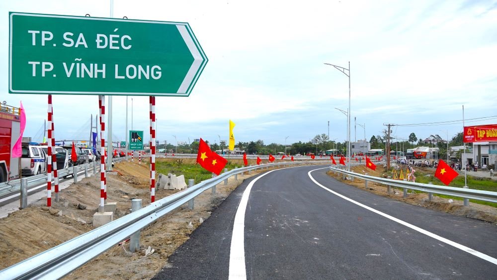 Dự án cao tốc Mỹ Thuận - Cần Thơ chính thức khánh thành ngày 24.12.2023. Ảnh: Tạ Quang